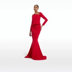 Tully Crimson Top -Cheap dresses store PF22 T470.1 HC CRIMSON SK34.1 HC CRIMSON ECOM si 2500x2500 square