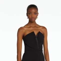 Assia Black Top -Cheap dresses store PF23 T531.1 HC BLACK SSS BLACK BE68.1 HC BLACK SK33.1 HC BLACK ECOM d1 2500x2500 square