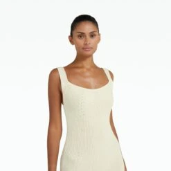 Huanca Ivory Knit -Cheap dresses store SS22 KN126.1 CR IVORY MODEL d1 2500x2500 square
