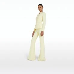 Blanca Buttermilk Top -Cheap dresses store SS22 T458.1 HC BUTTERMILK P39.1 HC BUTTERMILK MODEL si 2500x2500 square b8005934 1357 45d0 b4aa 84851e631076