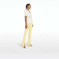 Andrey Ivory Top -Cheap dresses store SS22 T464.1 FJ IVORY P88.1 HC PALEPRIMROSE MODEL si 2500x2500 square