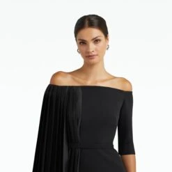 Emer Black Top -Cheap dresses store SS23 T529.1 HC BLACK SC BLACK.P57.1 HC BLACK ECOM d1 2500x2500 square